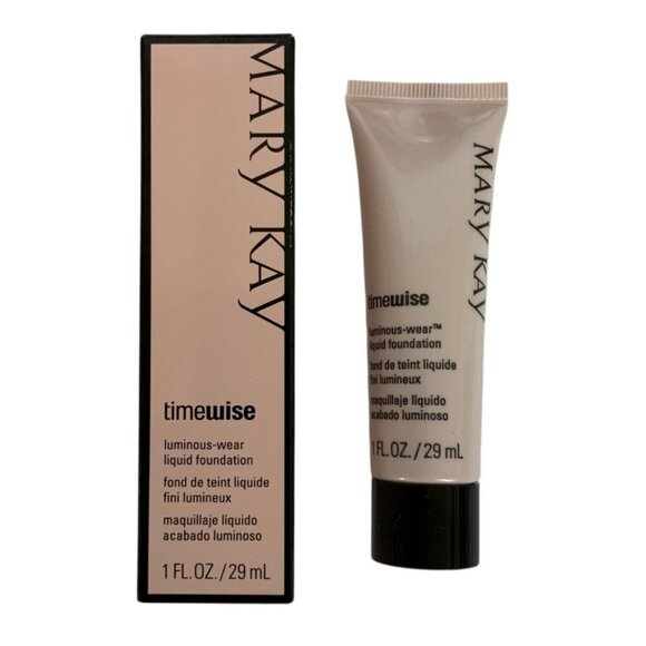 Mary Kay Timewise Luminous-Wear Liquid Foundation Ivory 3 Normal to Dry Skin - Picture 1 of 5
